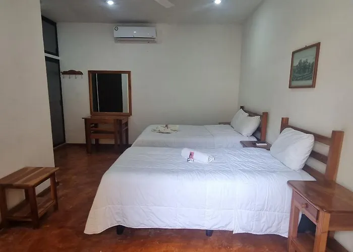 Iker Hotel