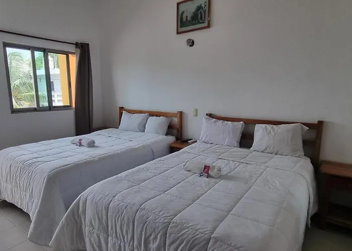 Iker Hotel